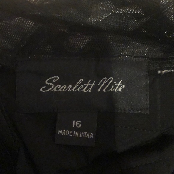 Cocktail dress size 16 - Picture 5 of 5